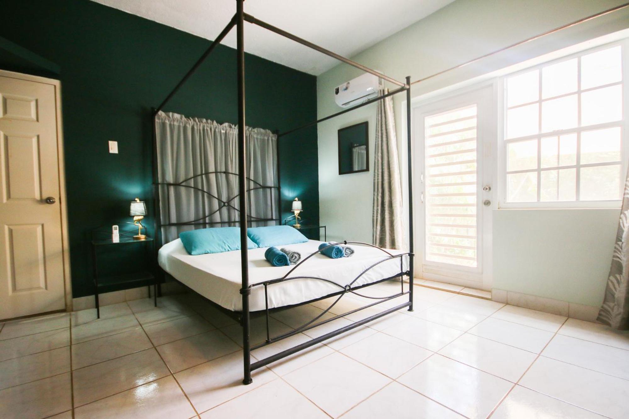 Woodstock Palmresort Curacao Willemstad Exterior foto